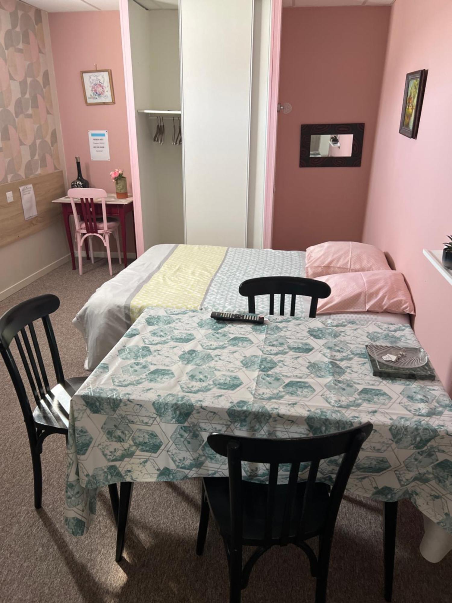 Residence Sainte Therese - La Villa Selva ลูร์ด ภายนอก รูปภาพ